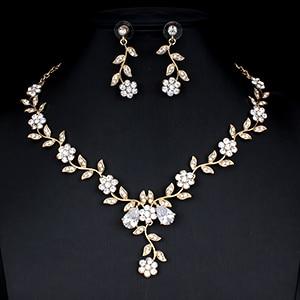 Luxury Classic Bridal Jewellery for Women's |Accessories Cubic Necklace Set Gold Color In New Modern Luxury Flower Designe