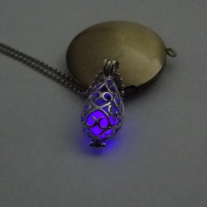 Modern Amazing Moon Glowing Necklace Gem Charm Elegant Jewelry Silver Plated Women Halloween Pendant Hollow Luminous Stone Pendant Perfect Necklace Gifts