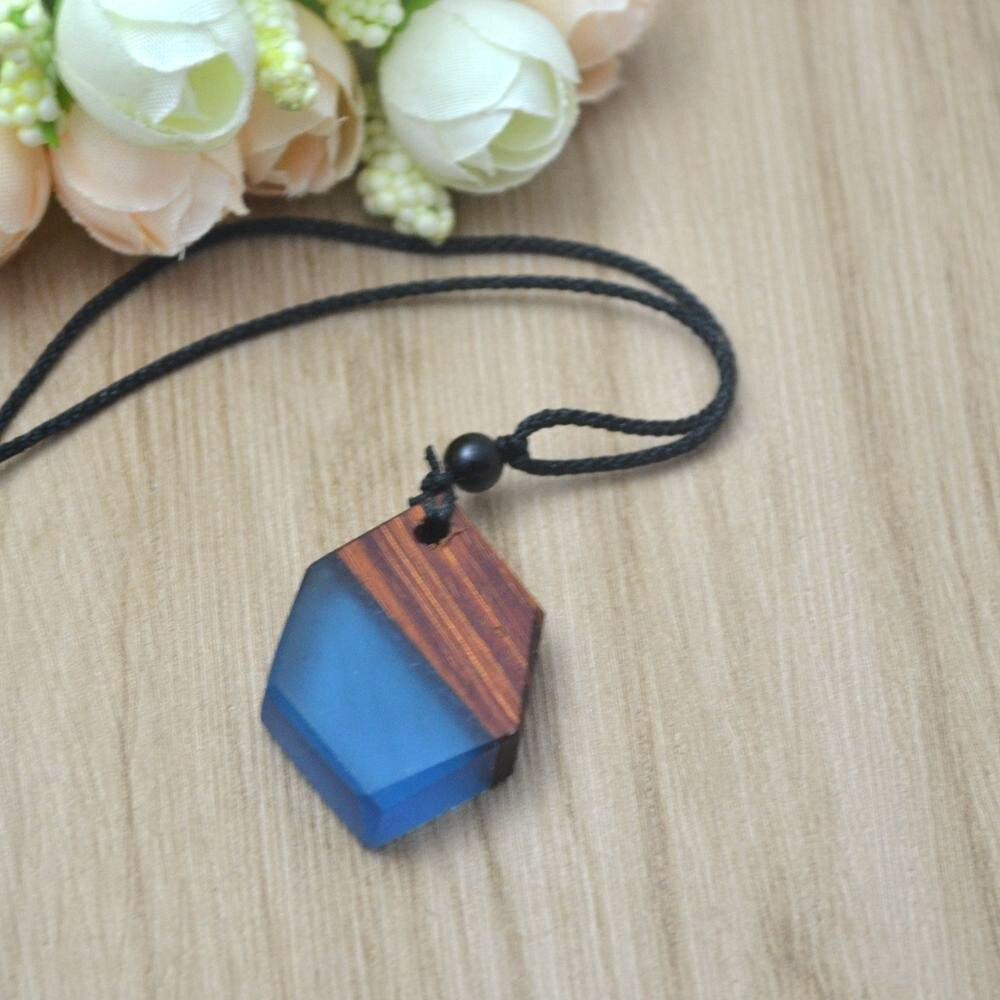 Handmade Luxury Fashion Geometric Wooden Necklace Pendant Wood Grain Antique Men And Women's Jewelry