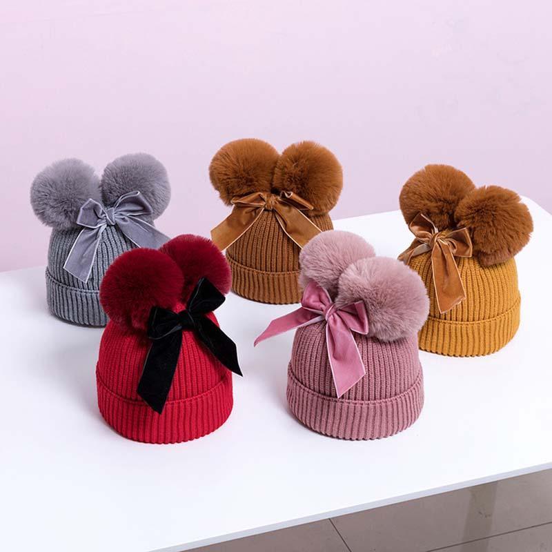 Luxury Modern Elegant New Girls Double Pompom Knitted Hat Warm Thicker Beanie Cap for Baby Girls In Winter elegant New Year Design