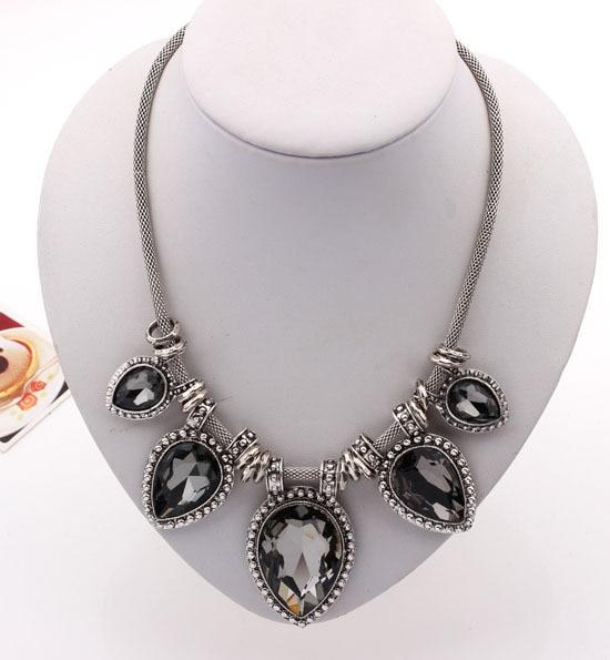 Luxury Vintage Women Necklace With  Big Crystal Jewelry Silver Color Chain Maxi Necklaces