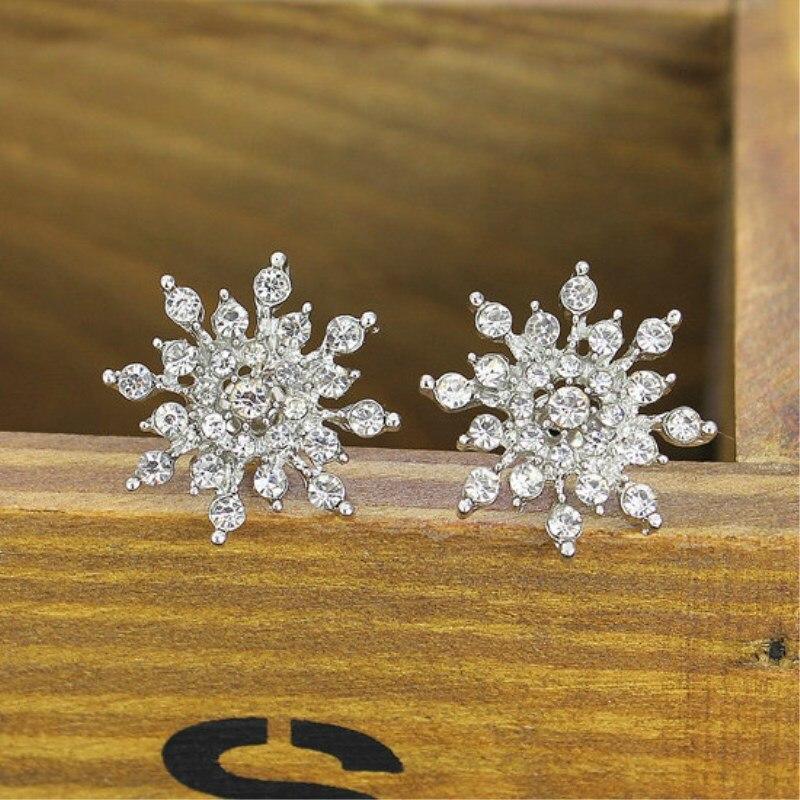 New Modern Fashion Trendy Ladies Crystal Snow Flake Luxury Earing Bijoux Splinter Stud Elegant Earrings For Women Wedding Jewelry