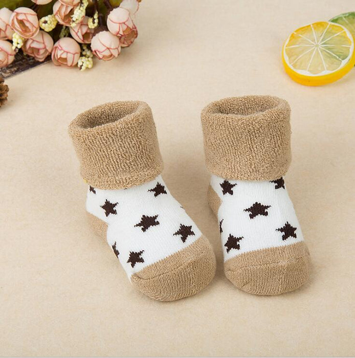 1 Pair Newborn Cotton Striped Warm Slippers Socks For Baby Girls And Boys Very Comfortable And Soft Material