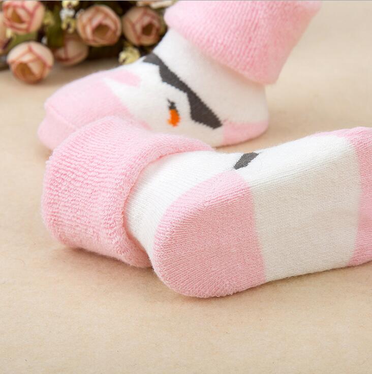 1 Pair Newborn Cotton Striped Warm Slippers Socks For Baby Girls And Boys Very Comfortable And Soft Material