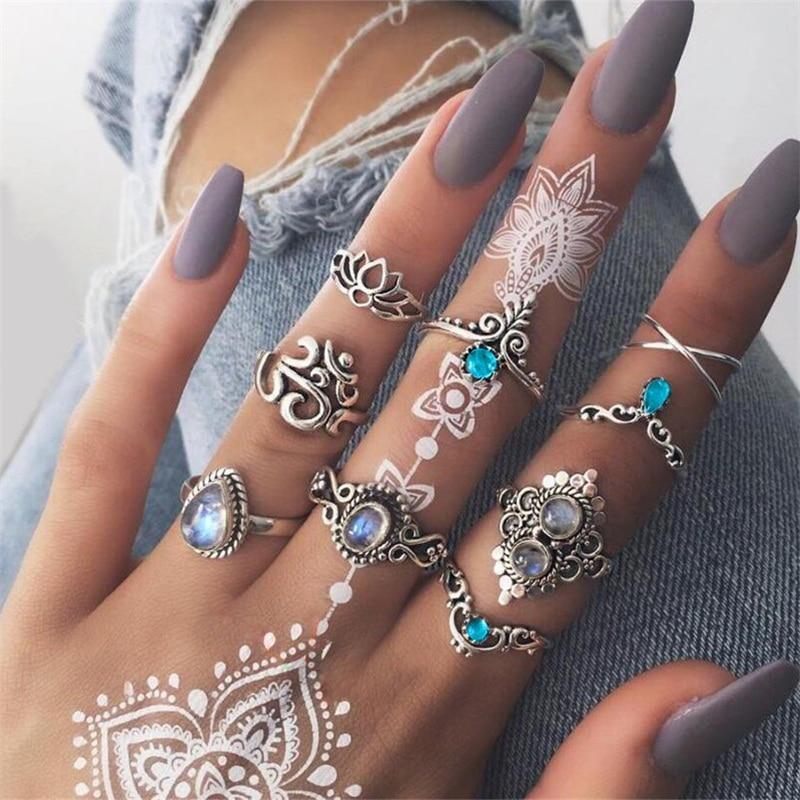 Modern Bohemian Retro Crystal Flower Leaves Hollow Lotus Gem Silver Color Ring Set For Women Excelent For Wedding Anniversary Party