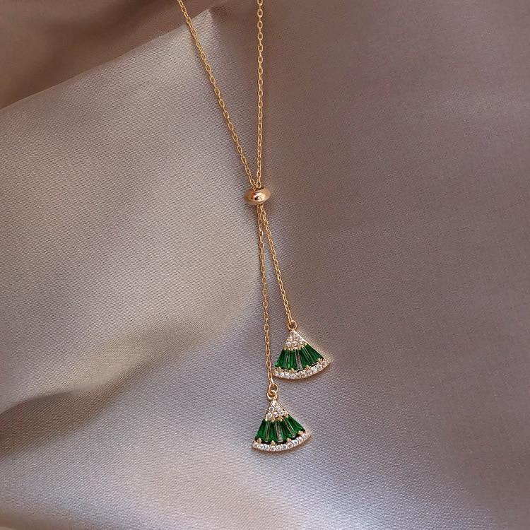 Elegant Classic Green White Crystal Geometric Necklace Luxury Pendant Chokers Modern Necklace For Women Statement Jewelry