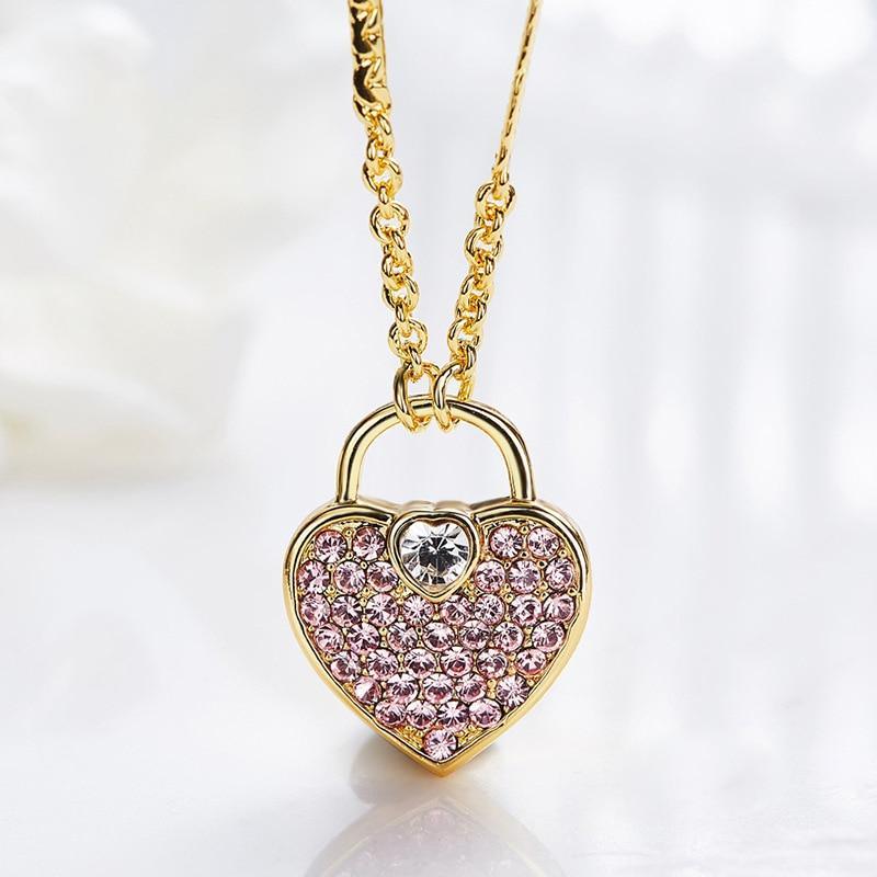 Warme Farben Amazing Crystal From Stevvex Necklace Elegant Women Heart Lock Inlaid Modern Rhinestone Pendant Necklace Fine Jewelry Epic Choker Necklace