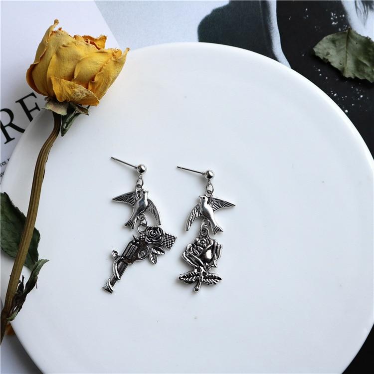 Luxury Punk Sliver Drop Earrings With Creativity Jewelry Accessories For Women In Simple Fashion Design