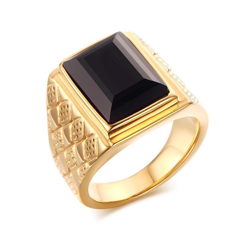 Luxury Gold Men  Men's Stainless Steel Black Stone Gold King Epic Ring Europe and America Style