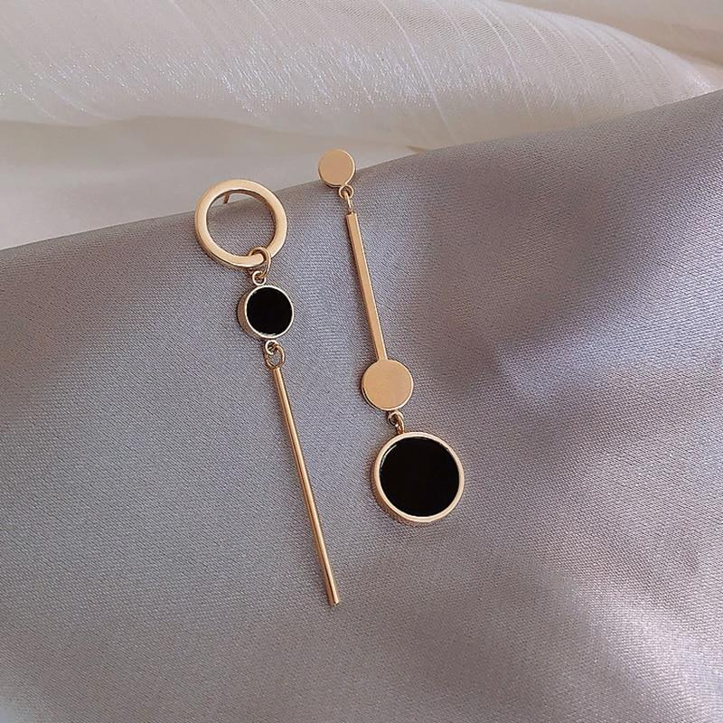 Korean Style New Luxury Popular Elegant Design Epic Long Earrings Hollow Circle Metal Ball