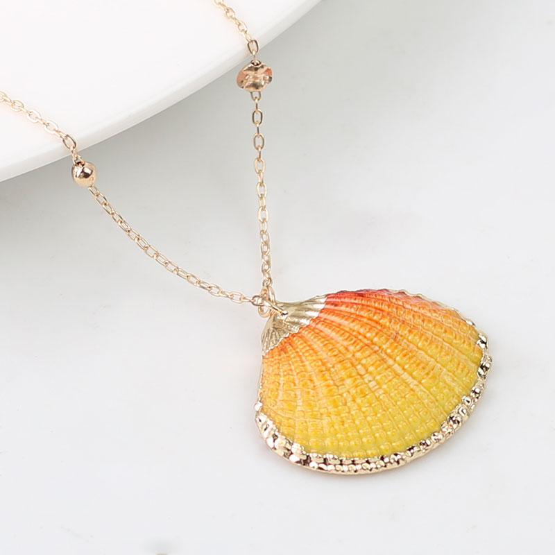 Boho Conch Shell Necklace Shell Gold Shell Chain Necklace Women Seashell Choker Necklace Pendants Jewelry Bohemian Female