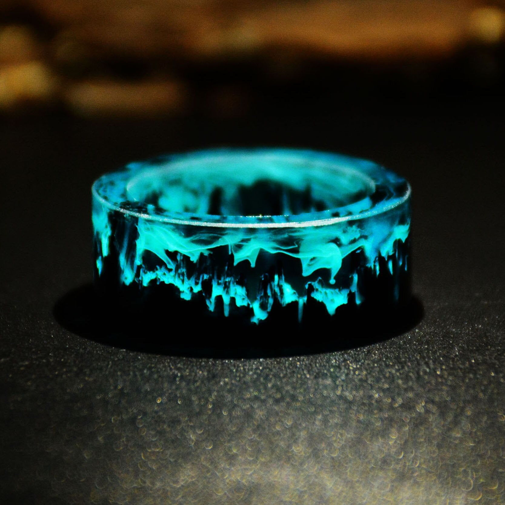 Luxury Apstract Handmade Glow Ring In Mountains Wooden Inside Magical World Style In A Tiny Landscape For Women and Men Jewelry Finger Rings