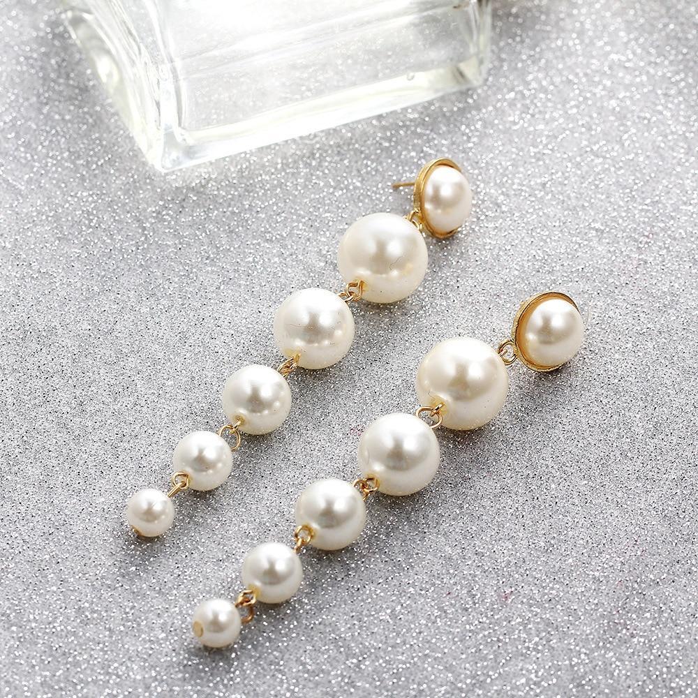 Elegant Plain Gold Metal Pearl Hoop Earrings In Fashion Big Circle Style For Women