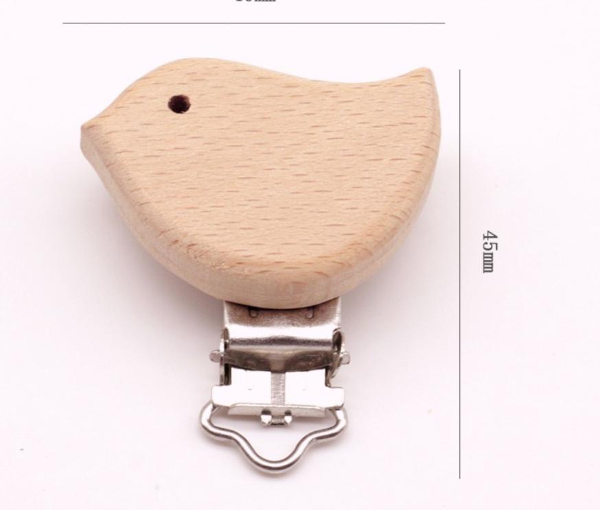 Modern Wood Naural Nipple Chain Accessories BPA Free Cute Modelling Beech Pacifier Clip Small Elephant Heart-shaped Holder for Pacifier