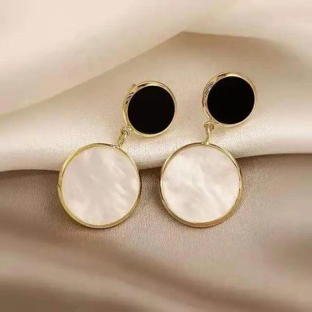 Amazing Hot Looking Round Pearl Earrings For Women And Girls - Fashionable Unique Design Female Wedding Jewelry - 3