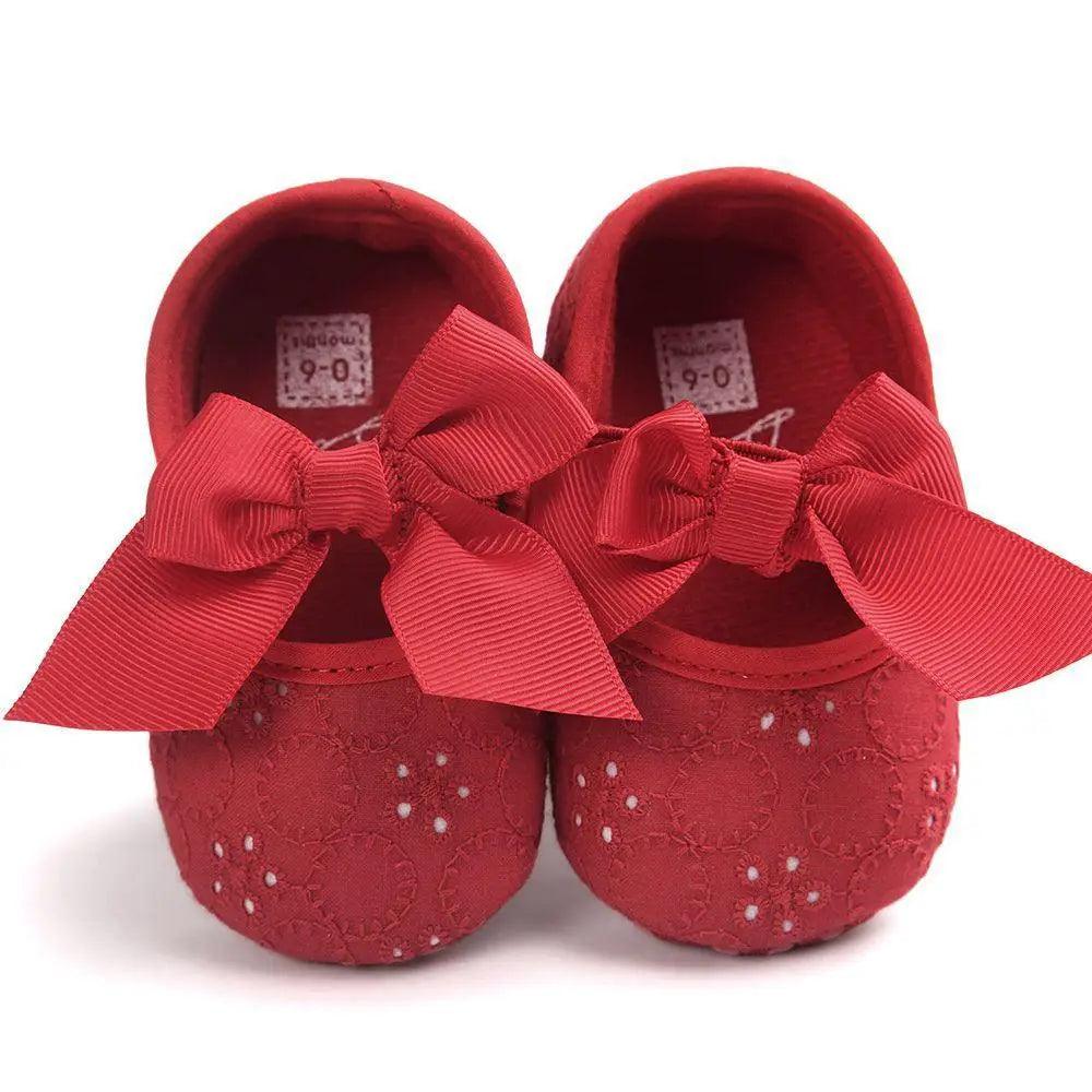 Baby Shoes Cute Bowknot Newborn Shoes Soft Bottom Anti Slip Toddler Girls Princess Shoes - STEVVEX Baby - baby, baby birthday gifts, baby fashion footwear, baby footwear, baby gifts, baby gifts for christmas, baby gifts for newborn, baby gifts for newyear, baby items, baby princess shoes, baby products, baby shoes, childern shoes, kids shoes, newborn baby shoes, toddler shoes - Stevvex.com