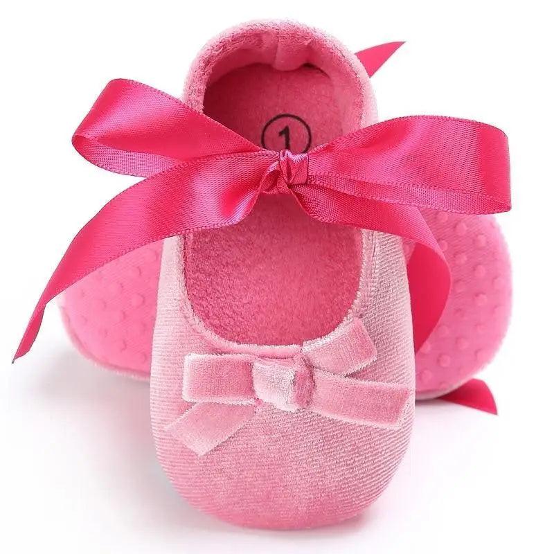 Baby Shoes Cute Bowknot Newborn Shoes Soft Bottom Anti Slip Toddler Girls Princess Shoes - STEVVEX Baby - baby, baby birthday gifts, baby fashion footwear, baby footwear, baby gifts, baby gifts for christmas, baby gifts for newborn, baby gifts for newyear, baby items, baby princess shoes, baby products, baby shoes, childern shoes, kids shoes, newborn baby shoes, toddler shoes - Stevvex.com