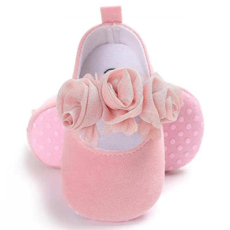 Baby Shoes Cute Bowknot Newborn Shoes Soft Bottom Anti Slip Toddler Girls Princess Shoes - STEVVEX Baby - baby, baby birthday gifts, baby fashion footwear, baby footwear, baby gifts, baby gifts for christmas, baby gifts for newborn, baby gifts for newyear, baby items, baby princess shoes, baby products, baby shoes, childern shoes, kids shoes, newborn baby shoes, toddler shoes - Stevvex.com