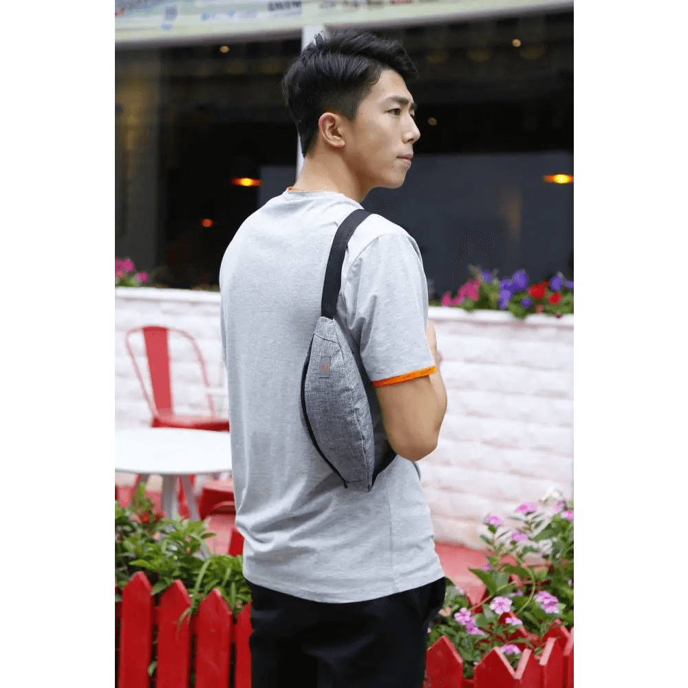 Casual Water Resistant Durable Polyester Small Outdoor Lightweight Crossbody Fanny Pack For Men Cool Sports Waist Bag