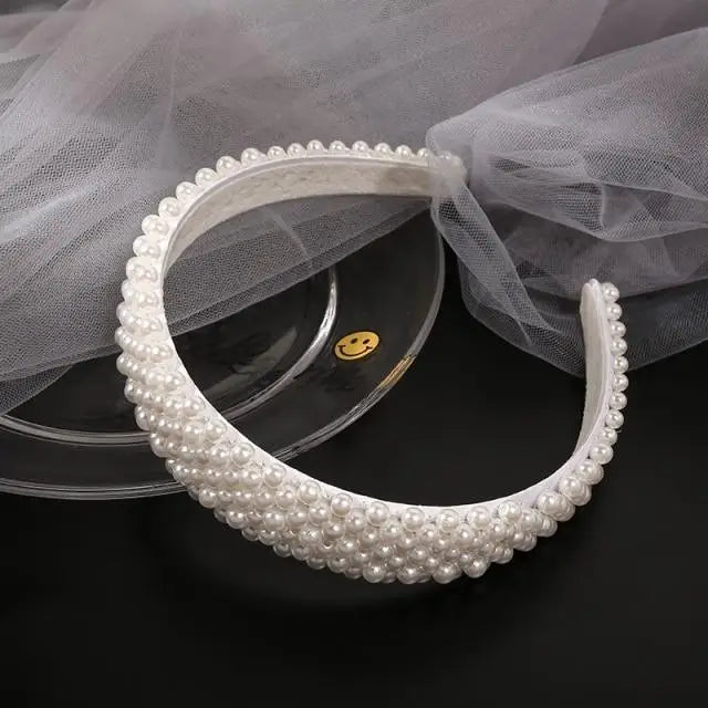 Charming Shiny White Ladies Elegant Pearls Headbands Cute Bridal Hairbands Wedding Hair Accessories For Women - STEVVEX Fashion - 701, cute hair band, elegant hair band, hair accessories, hair accessories for women, hair band, hair band for women, hair bands, Hairbands, Hairbands For women, Headbands, Hoop hairbands, luxury hair band, party hair band, pearl hair band, Pearls Headbands, retro hair band, stylish hair band, unique hair band, vintage hair band - Stevvex.com