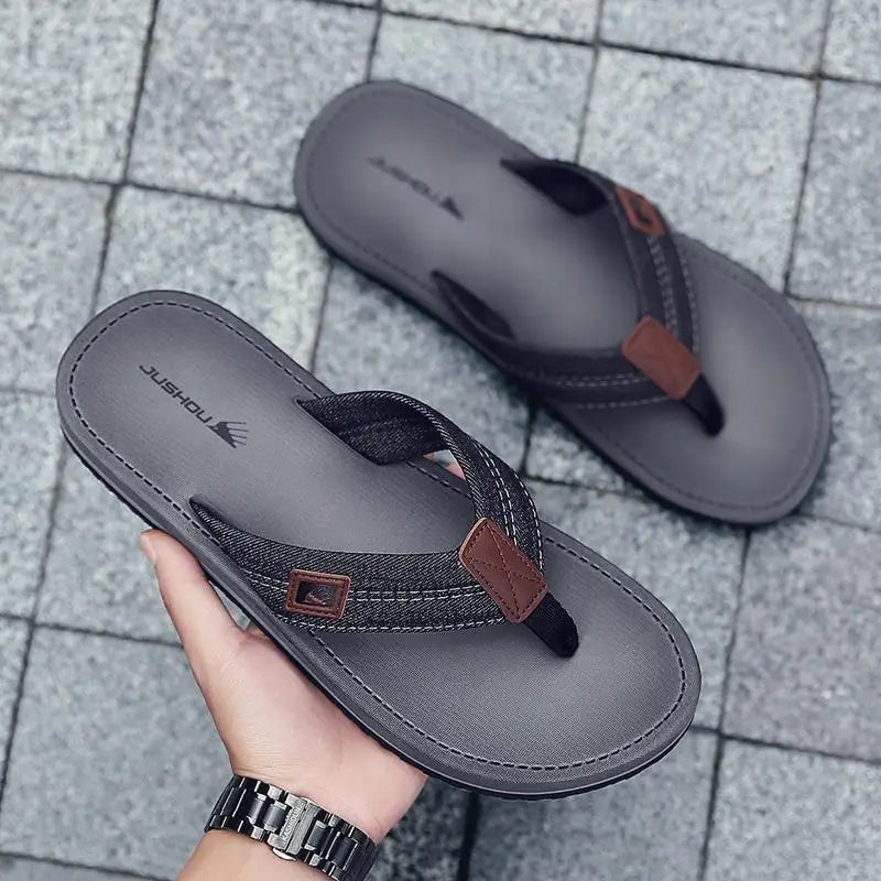 Comfortable Casual Summer Flip - Flops Men Beach Slippers Sandals Simple Luxury Design Indoor Non - Slip Black Flip