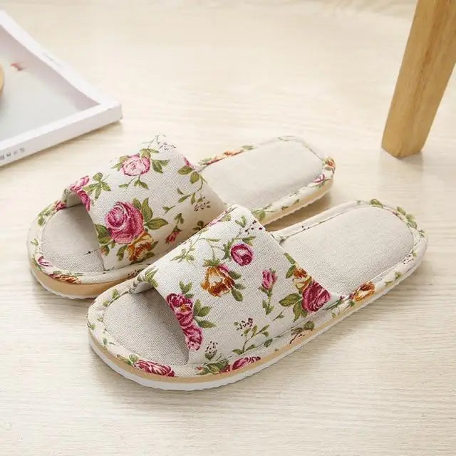 Comfortable Elegant Flower Design Indoor Soft Slipper Spring Autumn Lightweight Flip Flops For Women Classic Bedroom