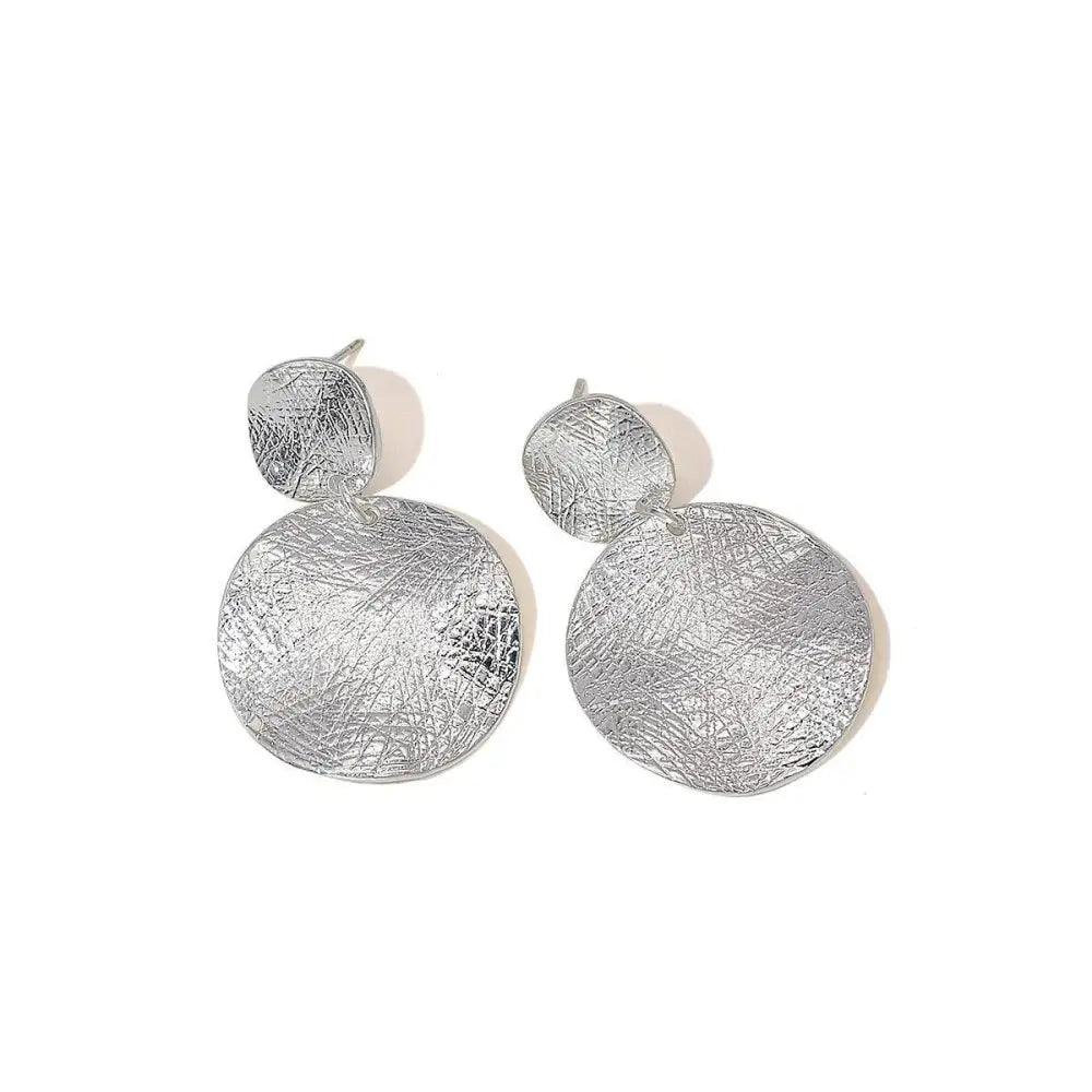 Contemporary Fashionable Round Drop Female Earrings Vintage Style Geometric Pendant Earrings for Women And Girls