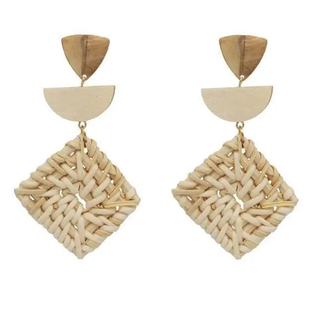 Copy of Trendy Exquisite Metal Dangle Drop Earrings for Women And Girl Fashionable Round And Long Earrings Female