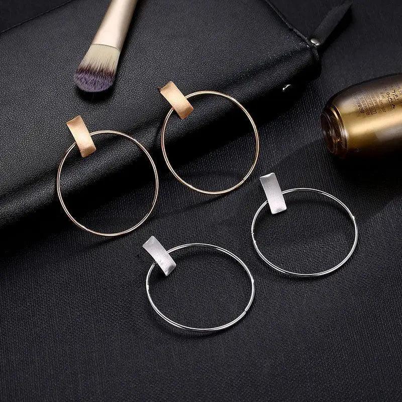 Copy of Trendy Exquisite Metal Dangle Drop Earrings for Women And Girl Fashionable Round And Long Earrings Female