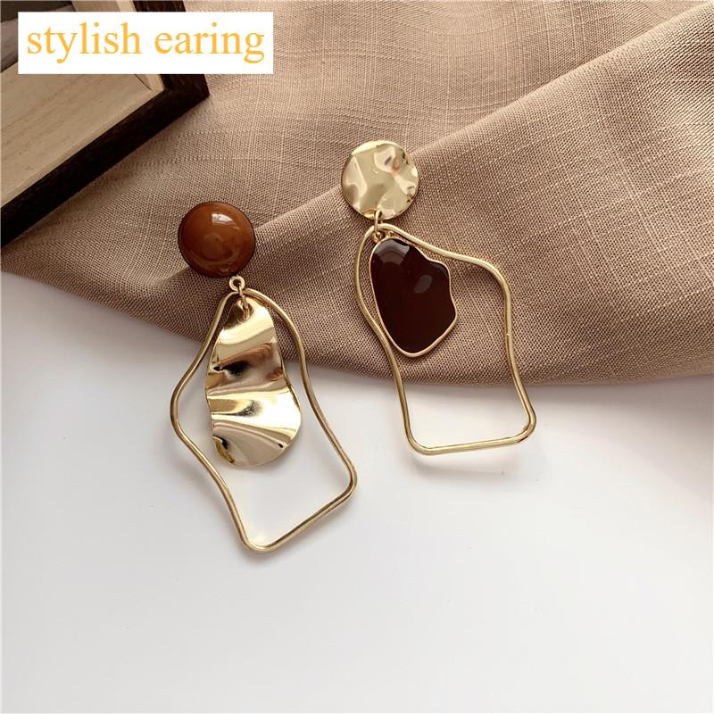 Elegant Gold Metal Irregular Drop Luxury Earrings For Women Perfect Geometric Statement Earrings Modern Fashion Jewelry Wedding Accessories