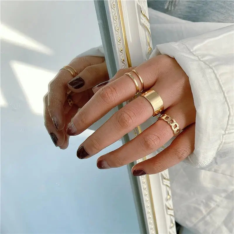 Dazzling Gold Color Round Geometric Finger Rings Set For Women And Girls Vintage Multiple Midi Finger Ring Sets