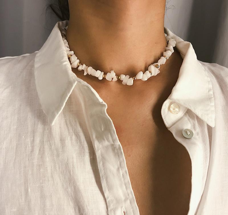 Handmade New Modern Sea Style White Color Crystal Spar Elegant Geometric Transparent Beading Luxury Necklace For Women Girl Party Vacation Jewelry