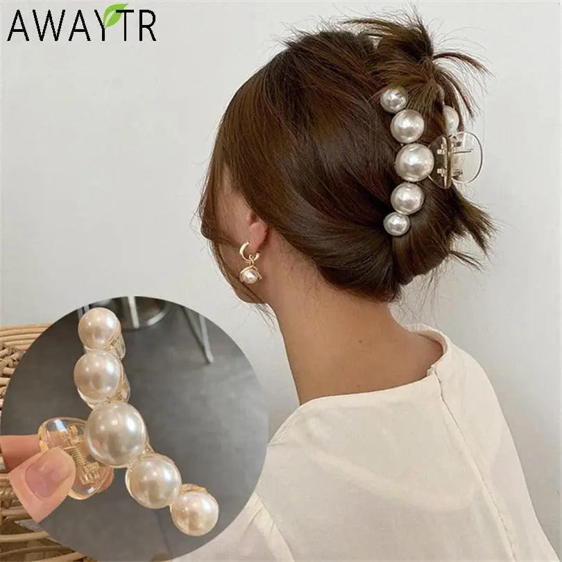 Elegant Pearl Hair Claw Large/Medium/Small/Mini Clips Pefrect for All Hair Types Light Acrylic Hair Catch Fashion Styling Tools New Hyperbole Big Pearls Acrylic Hair Claw Clips Big Size Makeup Hair Styling Barrettes for Women Hair Accessories - STEVVEX Gadgets - Gadget, hair accessories, Hair clip for girls, Hair clip for women, Luxury hair clip, Pearl Hair clip - Stevvex.com