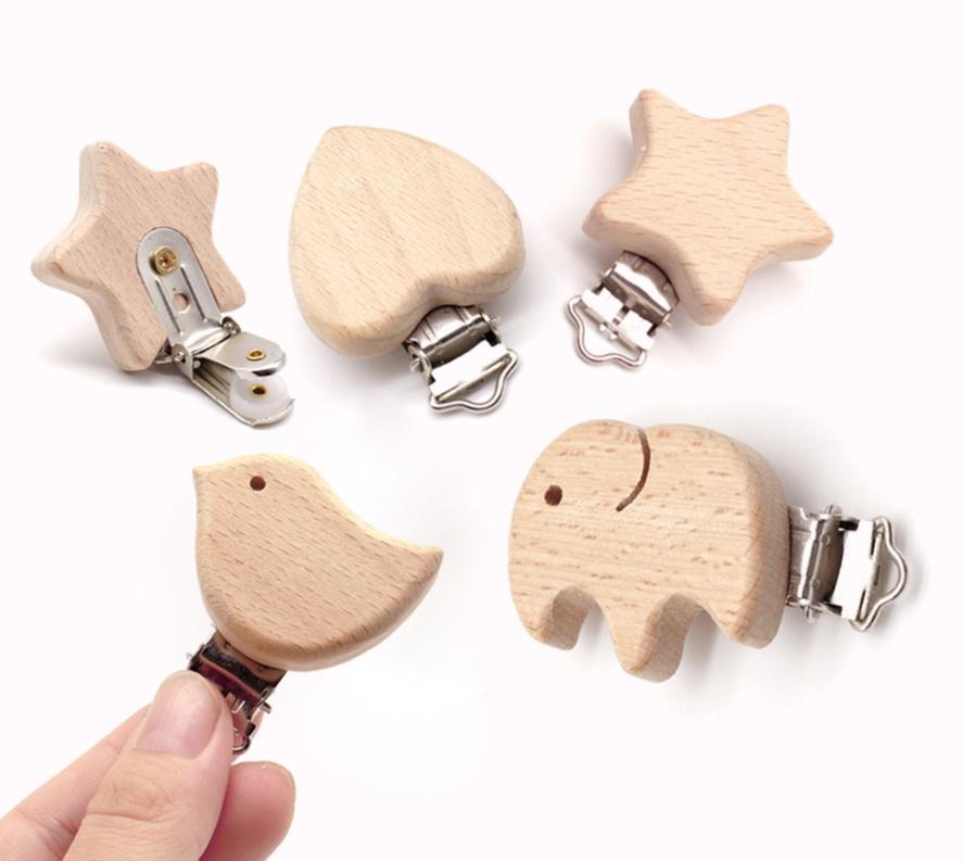 Modern Wood Naural Nipple Chain Accessories BPA Free Cute Modelling Beech Pacifier Clip Small Elephant Heart-shaped Holder for Pacifier