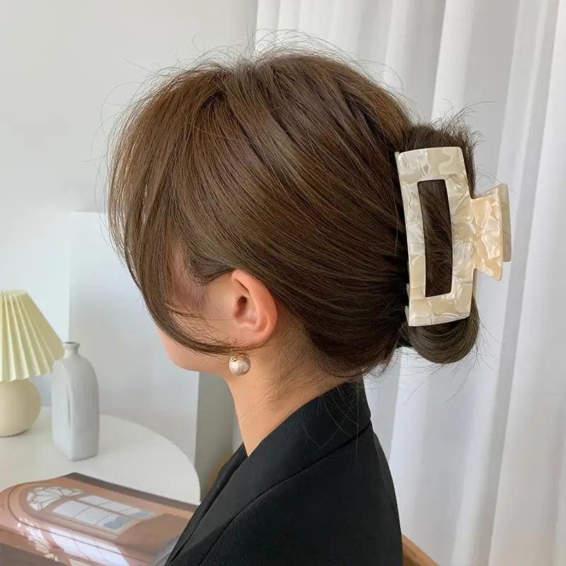 Ladies Luxury Leopard Hair Claw Clips Non - Slip Hair Jaw Clips Strong Hair Clamps Hair Styling Accessories For Women