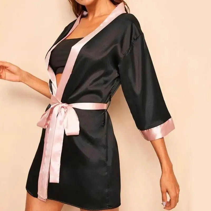 Lightweight Soft Women Comfortable Bathrobes Elegant Design Vintage Ladies Nightwear Ladies Sleepwear - STIL7457IERNB