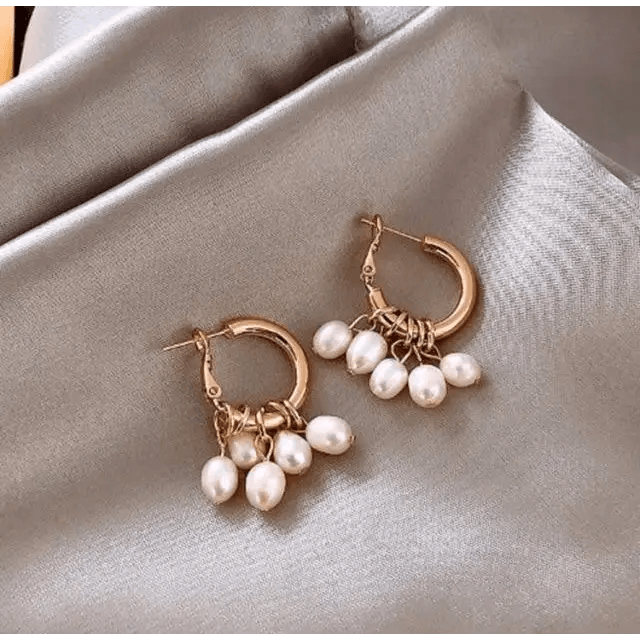 Luxurious Crystal Moon Pearl Women’s Earrings Lavish Style Partywear For Ladies And Girls Fashionable Design - 21