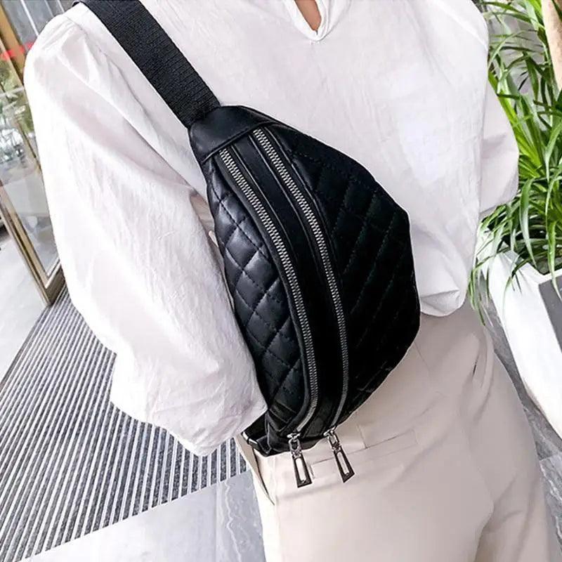 Luxury Black PU Leather Fashion Women Waist Bag Waterproof Fanny Pack Beautiful Design Fanny Pack Cool Travel Waist Bag