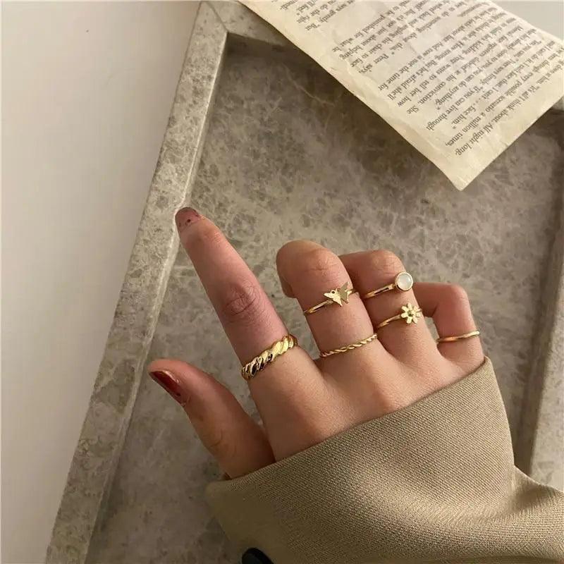 Luxury Modern Ring Set for Girls Sterling Chain And Moon Rings Set For Ladies And Girls - Vintage Style Female Rings