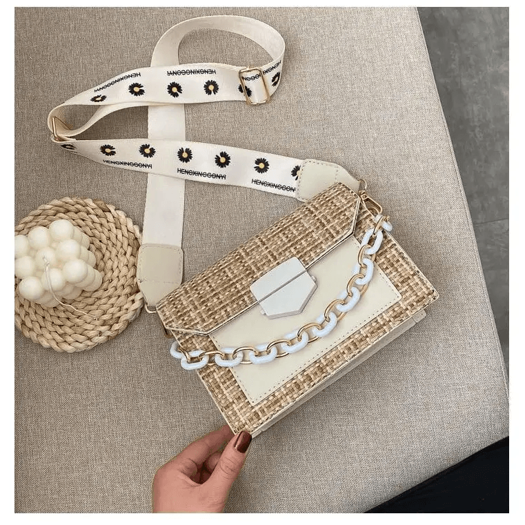 Luxury Wide Strap Shoulder Bags for Women And Girls Designer Lady Handbags and Purses Fashionable Chain Messenger