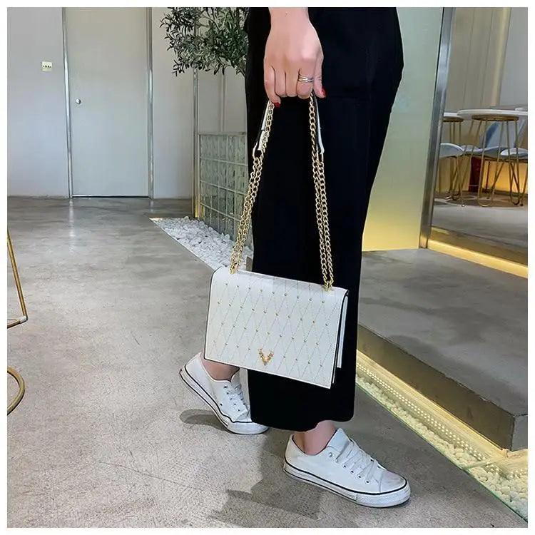 Modern Elegant Luxury Sterling Pu Leather Crossbody Bags For Women And Girls Designer Chains Shoulder Messenger Bag