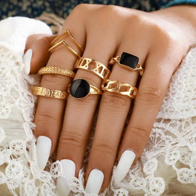 Modern Luxury Ring Set for Girls Splendid Fashionable Crystal Sun Pearl Rings Set for Women And Girls Gold Color Heart