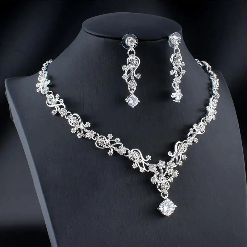 Modern Luxury Women's Wedding Jewelry Set In Modern Gold Silver Color Style Necklace & Earrings Accessory Gift - STEVVEX Jewelry - bridal accessories, bridal fashion, Earrings, Earrings set, gold silver color, jewelry, jewelry sets, necklace, Necklace and earrings, Necklace set, wedding jewelry sets, women accessories, women fashion - Stevvex.com