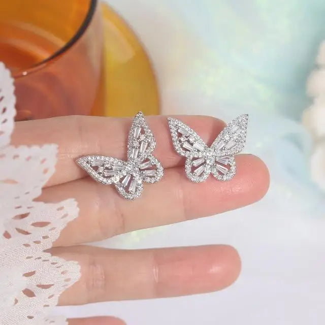 New Exquisite Design Copper Color Zircon Flower Leaf Garland Women Earrings For Women And Girls - Fashionable Jewelry