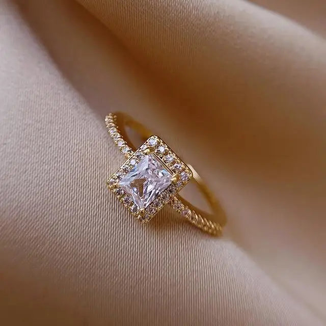 New Exquisite Simple Square Zircon Gold Rings For Woman And Girls Ethnic Jewelry Accessories For Girls - ALU04937VRE