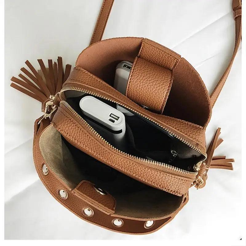 New Fashionable Scrub Women Bucket Bag Vintage Tassel Messenger Bag High Quality Shoulder Bag Simple Crossbody Bag