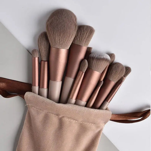 New Incredible 13pcs Professional Makeup Brush Set Soft Fur Beauty Highlighter Powder Foundation Concealer