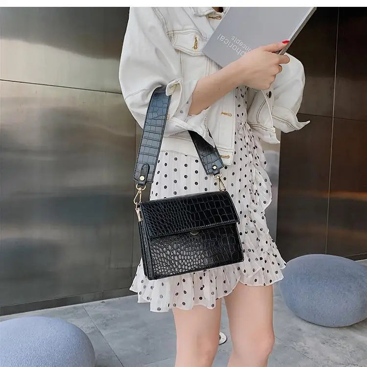 New Luxury Brand Female Flip Square Bag Top Quality Leather Women’s Designer Handbag Crocodile Pattern Shoulder