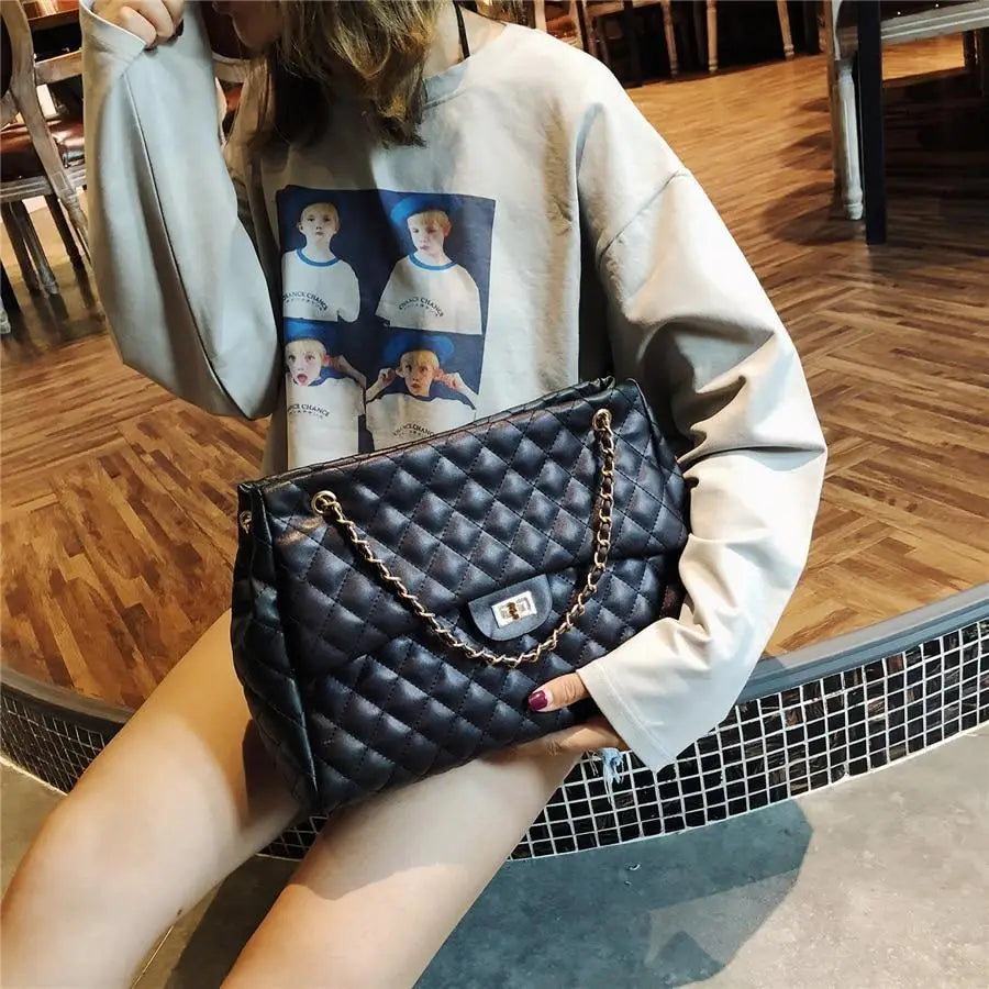 New Sizzling Top Quality Women Pu Leather Shoulder Bag Fashionable Designer Luxury Female Large Capacity Crossbody Bag