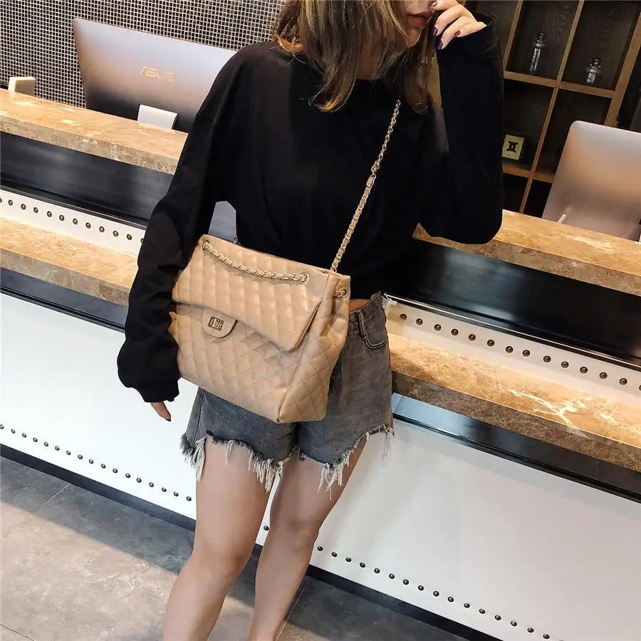 New Sizzling Top Quality Women Pu Leather Shoulder Bag Fashionable Designer Luxury Female Large Capacity Crossbody Bag